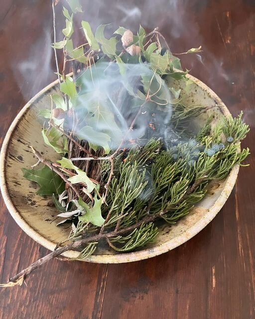 Psilocybin facilitating